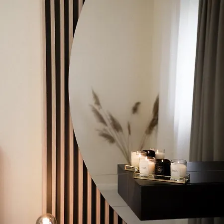 Skyline Loft - Premiere Hospital - Private Parking *