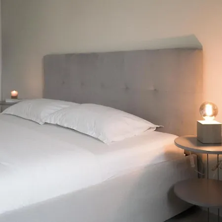 Skyline Loft - Premiere Hospital - Private Parking Appartement