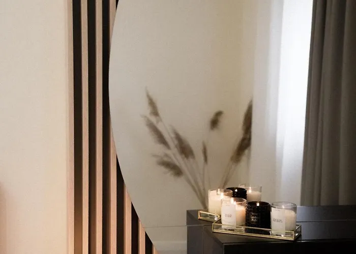 Skyline Loft - Premiere Hospital - Private Parking *