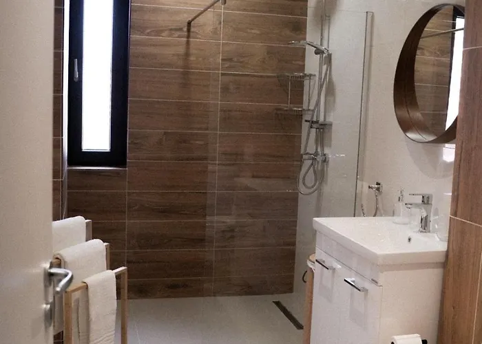 Apartment Skyline Loft - Premiere Hospital - Private Parking Timisoara